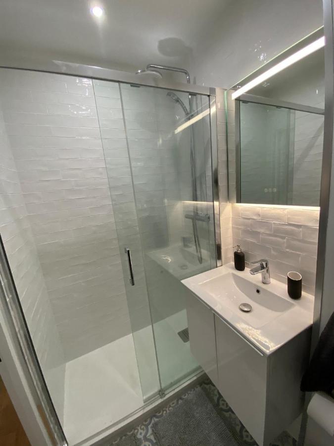 Apartament Alerte Bien Rare ! Studio Avec Terrasse Paryż Zewnętrze zdjęcie